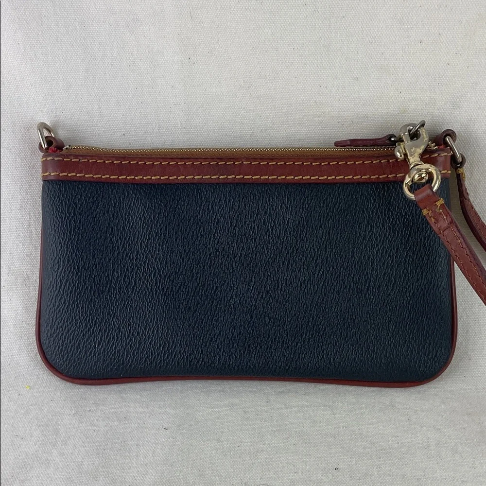 Dooney & Bourke, Inc Vintage Leather Wristlet